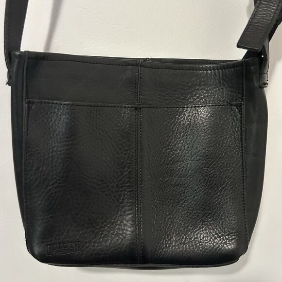 Duluth Trading Co Handbags - Duluth Trading Co. Bag Crossbody Purse Black Pebbled Leather Minimalist Classic